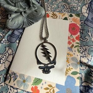 Steal Your Face Necklace and Lightning Earrings, Silver